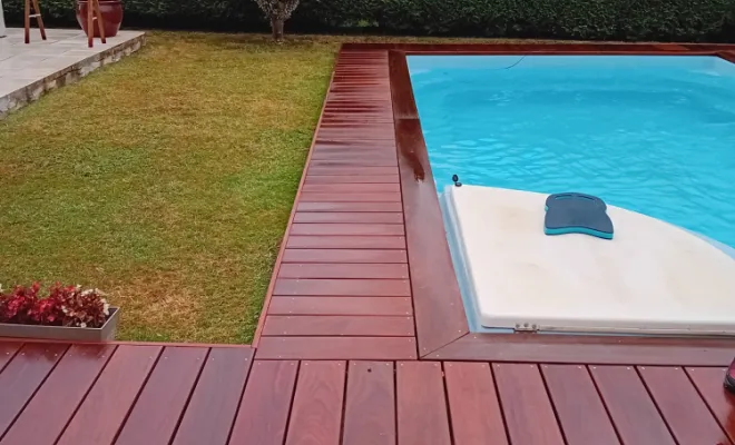 Terrasse avec accès maison