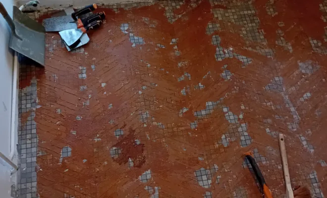 Avant la pose de carrelage