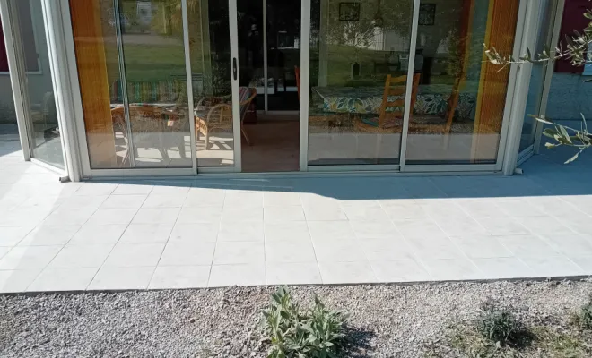 Après la pose du nouveau carrelage