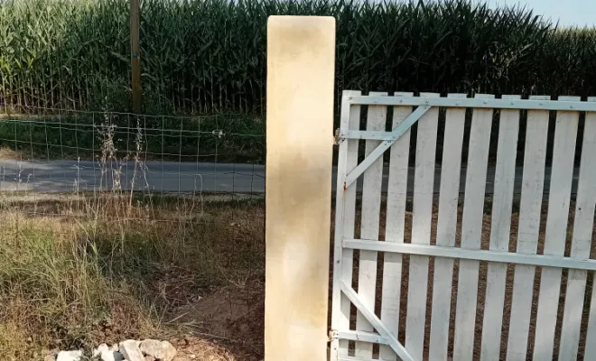 Reconstruction à l'identique du poteau de portail